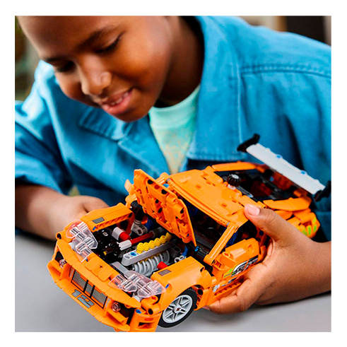 LEGO 42204 Technic Fast and Furious Toyota Supra MK4