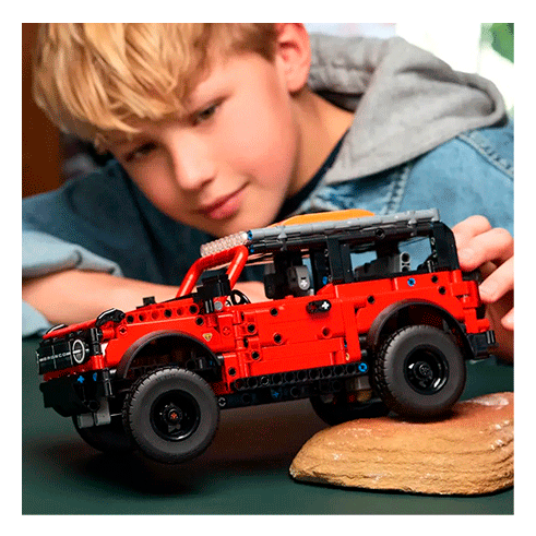 LEGO 42213 Technic SUV Ford Bronco