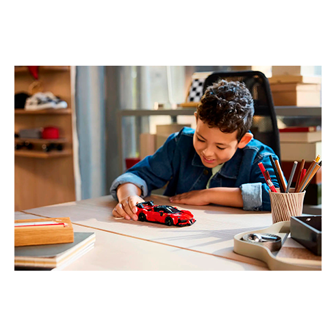 LEGO Speed Champions Carro Desportivo Ferrari SF90 XX Stradale