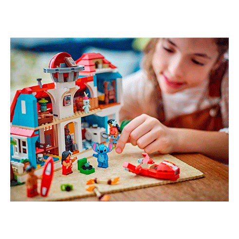 LEGO 43268 Disney Casa da Praia de Lilo e Stitch