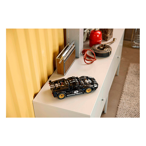 LEGO 42223 Technic 1966 Ford GT40 MKII Race Car