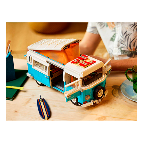 LEGO 10279 Icons Volkswagen T2 Camper Van