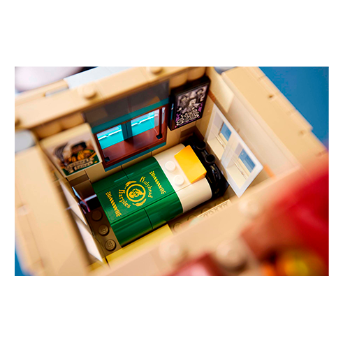 LEGO 76437 Harry Potter A Toca - Edição de Colecionador