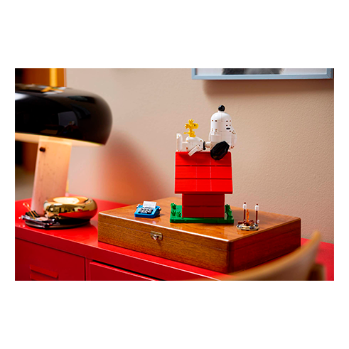LEGO 21368 Ideas Peanuts: Casota do Snoopy